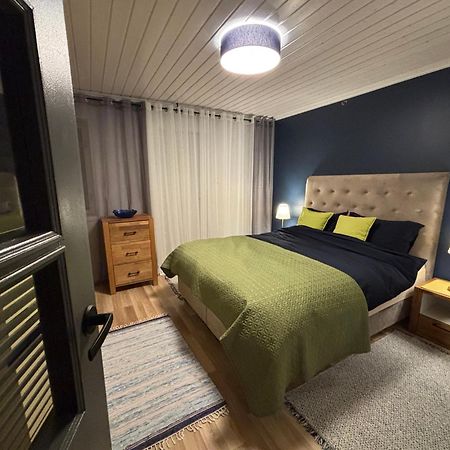 Manni Homestay Kuressaare Bagian luar foto